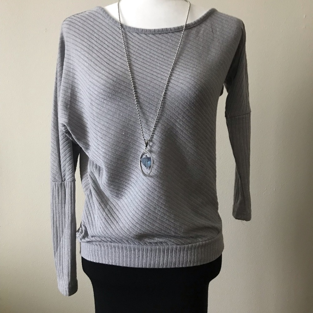 🖤Asymmetrical sweater🖤